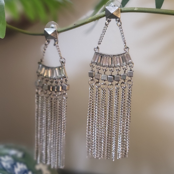 EXPRESS Earrings - Picture 7 of 7